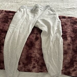 Lulu Lemon sweats